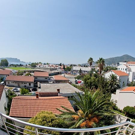 Residence Bella Budva Bagian luar foto